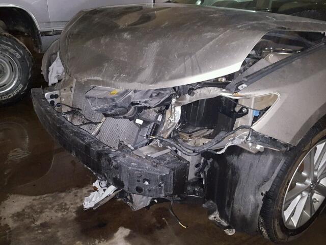 4T4BF1FK6ER430090 - 2014 TOYOTA CAMRY L GRAY photo 9