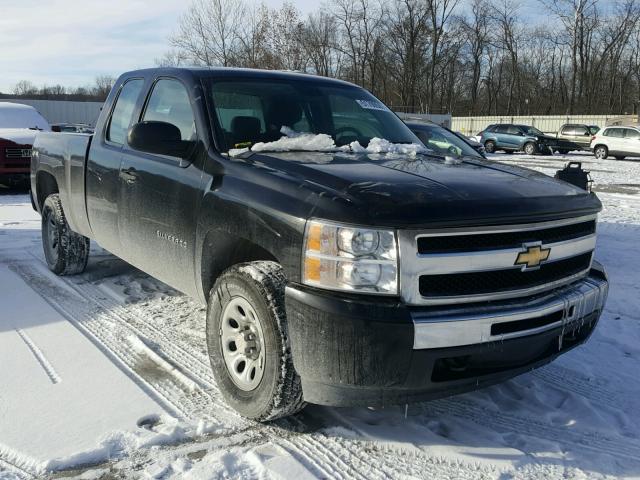 1GCRKPEAXBZ275658 - 2011 CHEVROLET SILVERADO BLACK photo 1