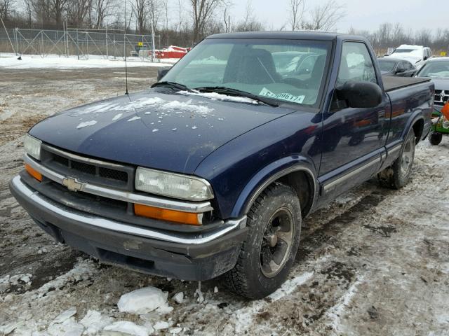 1GCCS145918257566 - 2001 CHEVROLET S TRUCK S1 BLUE photo 2