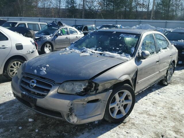 JN1DA31D92T431201 - 2002 NISSAN MAXIMA GLE SILVER photo 2