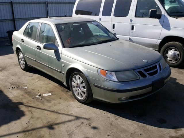 YS3EB49E523019112 - 2002 SAAB 9-5 LINEAR GRAY photo 1