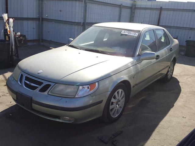 YS3EB49E523019112 - 2002 SAAB 9-5 LINEAR GRAY photo 2