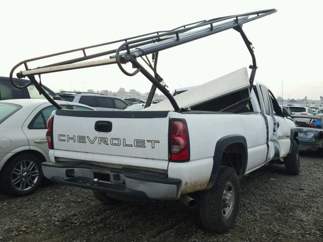 1GCHC29U74E349578 - 2004 CHEVROLET SILVERADO WHITE photo 4