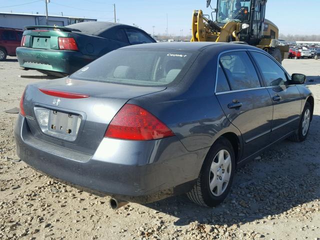 1HGCM56496A028117 - 2006 HONDA ACCORD LX BLUE photo 4