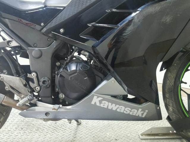 JKAEX8A16FDA24602 - 2015 KAWASAKI EX300 A BLACK photo 12