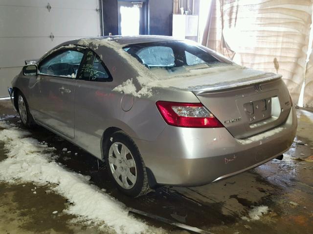 2HGFG126X8H531146 - 2008 HONDA CIVIC LX SILVER photo 3