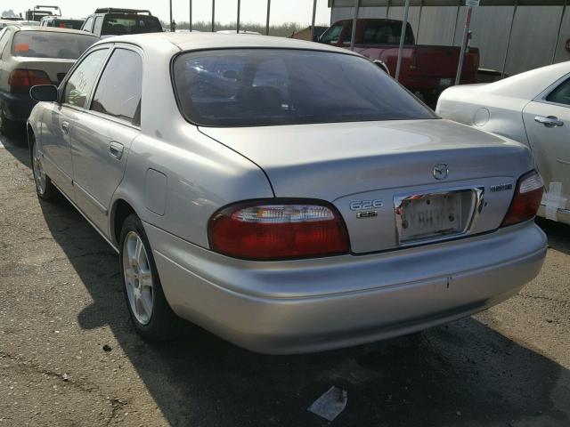 1YVGF22D2Y5120335 - 2000 MAZDA 626 ES SILVER photo 3