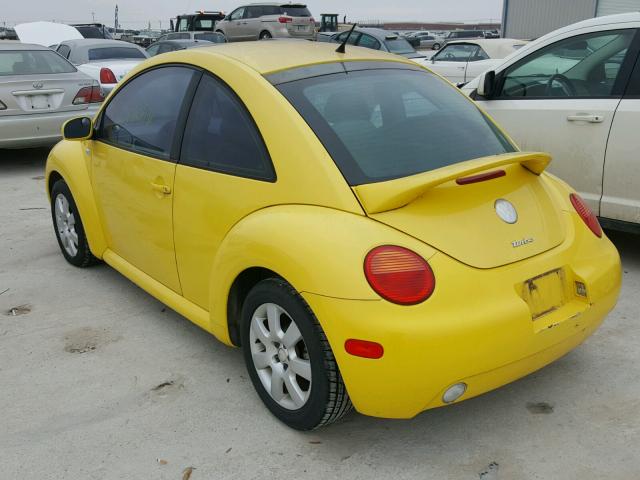 3VWDD21CX2M449712 - 2002 VOLKSWAGEN NEW BEETLE 黄色 照片 3