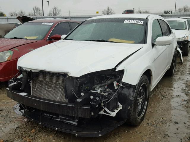 1C3CCBBB7DN764553 - 2013 CHRYSLER 200 TOURIN WHITE photo 2