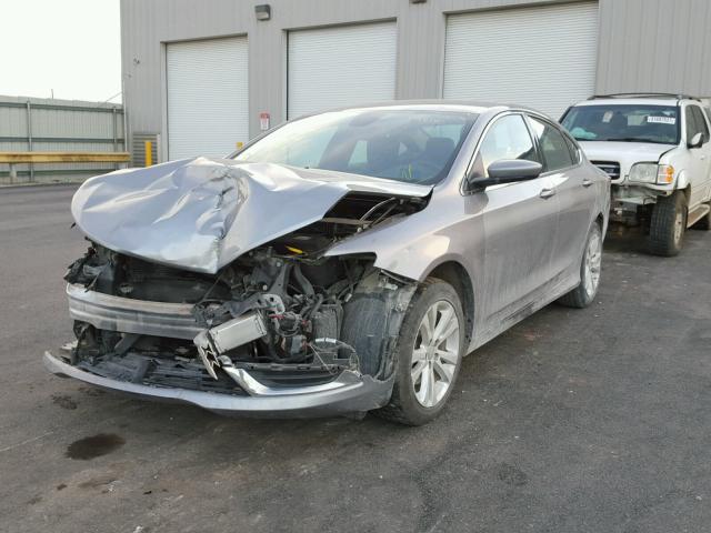 1C3CCCABXFN695531 - 2015 CHRYSLER 200 LIMITE SILVER photo 2