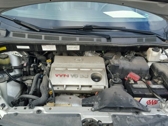 5TDBA22C24S010329 - 2004 TOYOTA SIENNA XLE GRAY photo 7