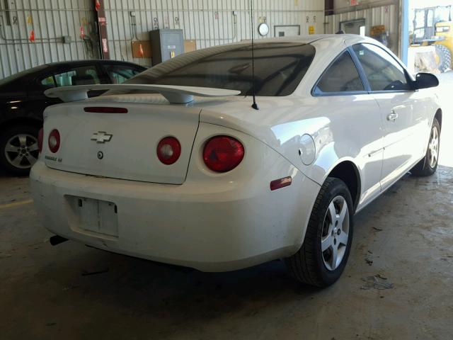 1G1AL18F687167162 - 2008 CHEVROLET COBALT LT WHITE photo 4