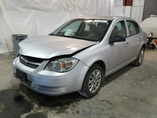 1G1AK58H397106204 - 2009 CHEVROLET COBALT LS SILVER photo 2