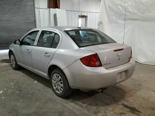 1G1AK58H397106204 - 2009 CHEVROLET COBALT LS SILVER photo 3