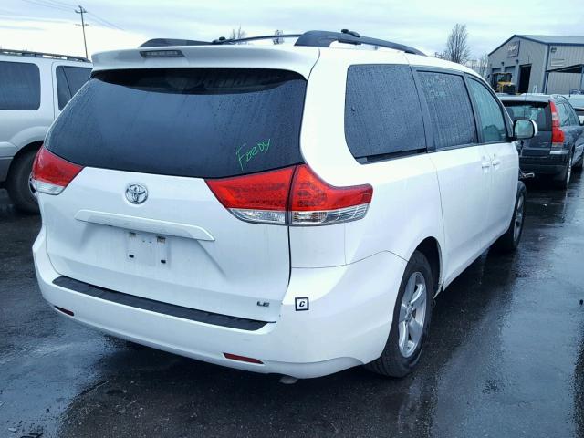 5TDKK3DCXCS208008 - 2012 TOYOTA SIENNA LE WHITE photo 4