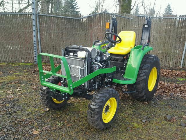 1LV3038EAHH105759 - 2017 JOHN DEERE 3038E GREEN photo 2