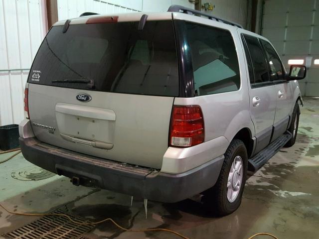 1FMPU16536LA89576 - 2006 FORD EXPEDITION SILVER photo 4