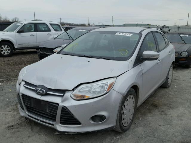 1FADP3F24DL210280 - 2013 FORD FOCUS SE SILVER photo 2