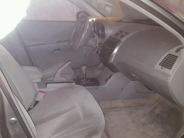 1N4AL11D73C111107 - 2003 NISSAN ALTIMA BAS GOLD photo 5