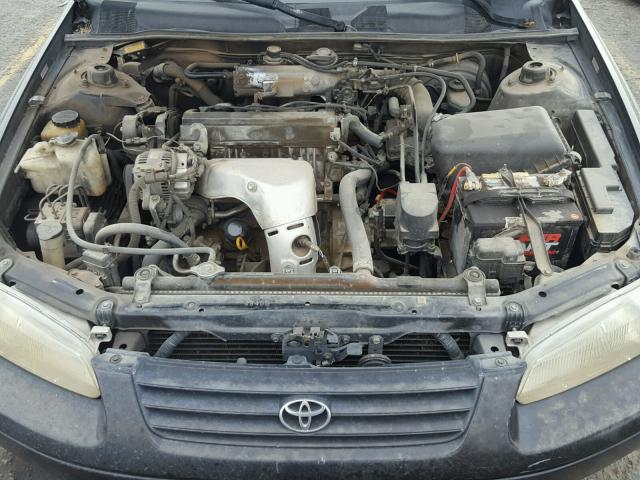 4T1BG22K4XU582472 - 1999 TOYOTA CAMRY CE BLACK photo 7