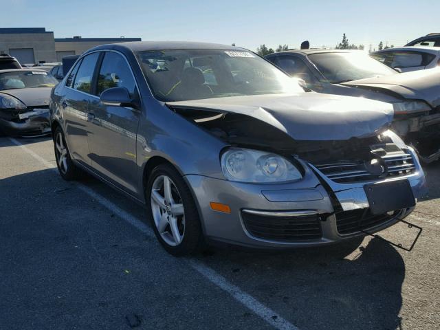 3VWRZ71K18M061871 - 2008 VOLKSWAGEN JETTA SE GRAY photo 1