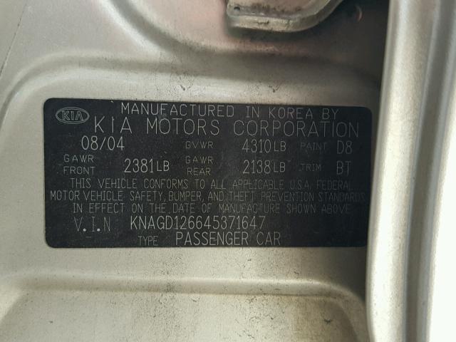 KNAGD126645371647 - 2004 KIA OPTIMA LX GOLD photo 10