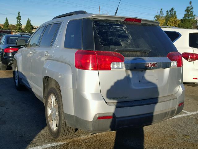 2CTALFEW3A6290534 - 2010 GMC TERRAIN SL SILVER photo 3