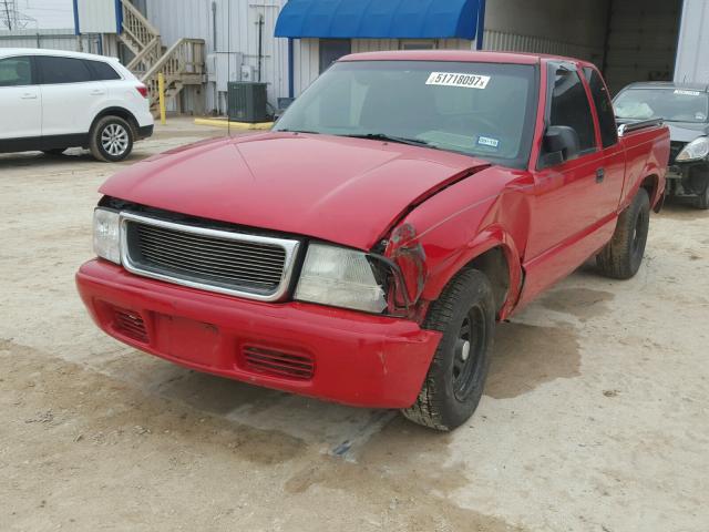 1GTCS19X138100143 - 2003 GMC SONOMA RED photo 2