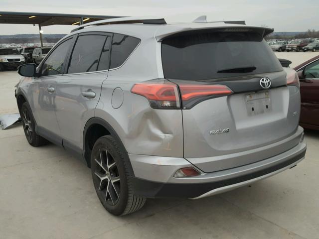 2T3NFREV5GW271090 - 2016 TOYOTA RAV4 SE SILVER photo 3