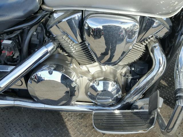 1HFSC52786A300109 - 2006 HONDA VTX1300 R SILVER photo 7