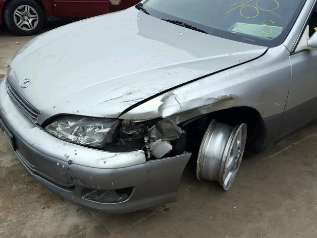 JT8BF28G4Y5084146 - 2000 LEXUS ES 300 SILVER photo 9