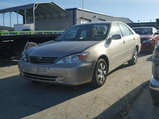 4T1BE32K74U908773 - 2004 TOYOTA CAMRY LE TAN photo 2