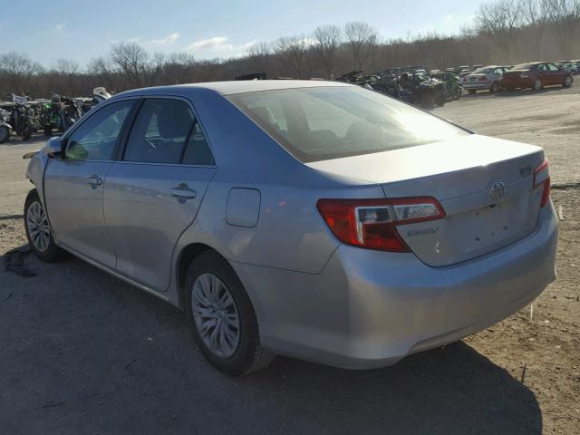 4T4BF1FK0DR327438 - 2013 TOYOTA CAMRY L SILVER photo 3