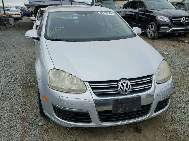 3VWPG71K56M644230 - 2006 VOLKSWAGEN JETTA VALU SILVER photo 9