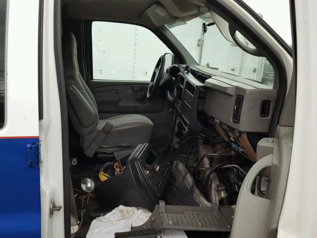 1GBHG396X71240298 - 2007 CHEVROLET EXPRESS G3 BLUE photo 5