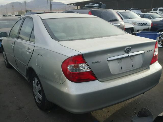 JTDBE32K540296231 - 2004 TOYOTA CAMRY LE GRAY photo 3