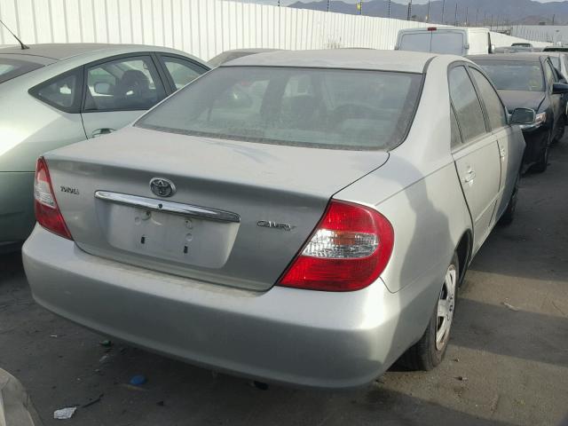 JTDBE32K540296231 - 2004 TOYOTA CAMRY LE GRAY photo 4