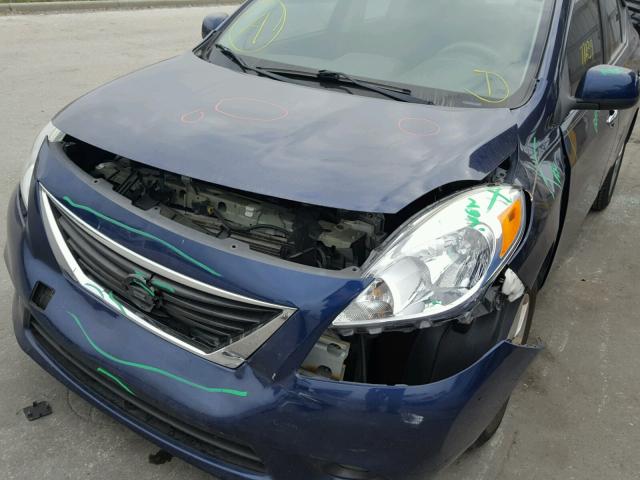 3N1CN7APXCL826982 - 2012 NISSAN VERSA S BLUE photo 9