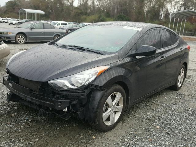 5NPDH4AE8DH212312 - 2013 HYUNDAI ELANTRA GL BLACK photo 2