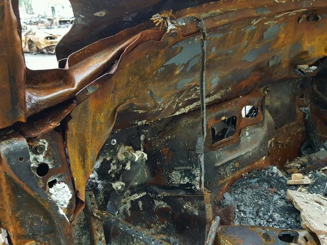 1J4HA6D15BL623356 - 2011 JEEP WRANGLER R BURN photo 8