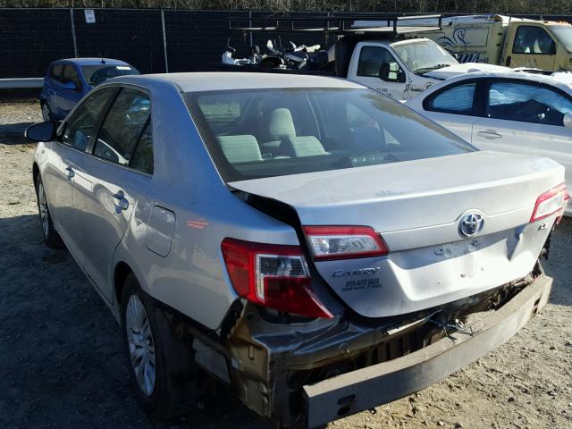 4T4BF1FK9ER338794 - 2014 TOYOTA CAMRY L SILVER photo 3