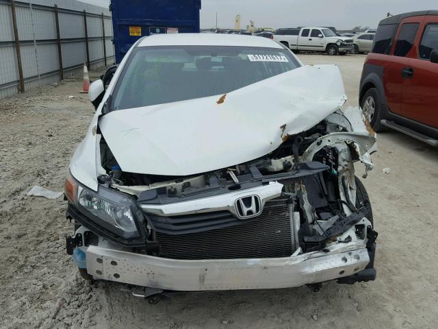 2HGFB2F58CH565875 - 2012 HONDA CIVIC LX WHITE photo 9