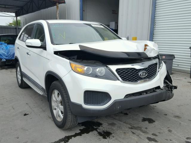 5XYKT3A13CG219610 - 2012 KIA SORENTO BA WHITE photo 1