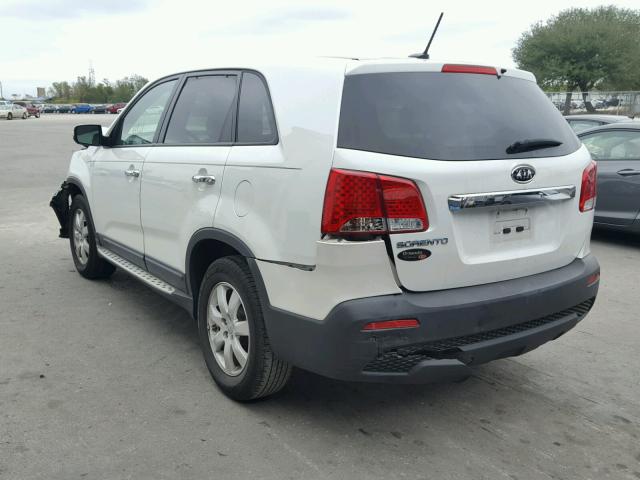 5XYKT3A13CG219610 - 2012 KIA SORENTO BA WHITE photo 3