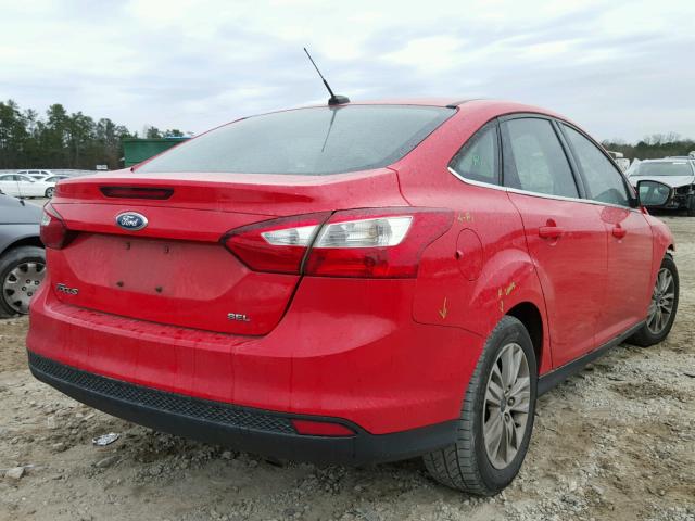 1FAHP3H25CL330912 - 2012 FORD FOCUS SEL RED photo 4