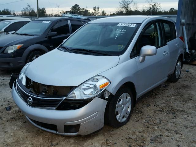 3N1BC1CP5BL392755 - 2011 NISSAN VERSA S SILVER photo 2