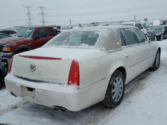 1G6KD57Y86U240682 - 2006 CADILLAC DTS WHITE photo 4