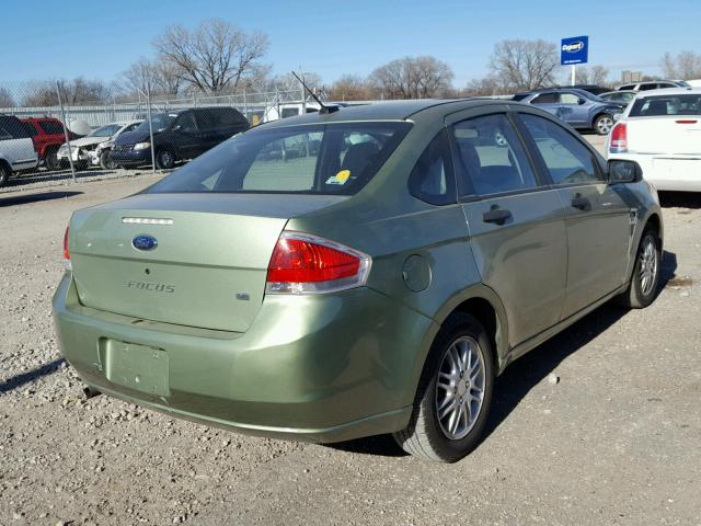 1FAHP35N58W206661 - 2008 FORD FOCUS SE GREEN photo 4