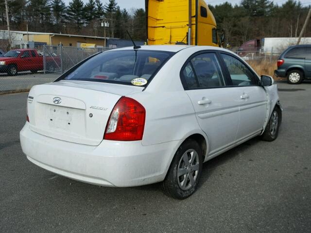 KMHCN4AC4BU609274 - 2011 HYUNDAI ACCENT GLS WHITE photo 4