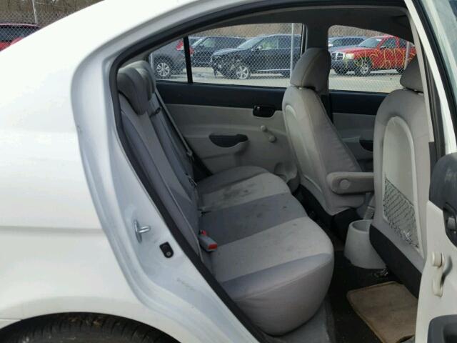 KMHCN4AC4BU609274 - 2011 HYUNDAI ACCENT GLS WHITE photo 6